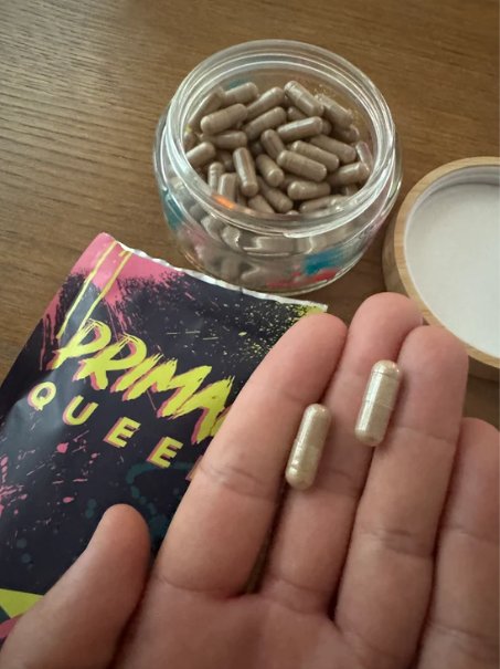 holding 2 capsules